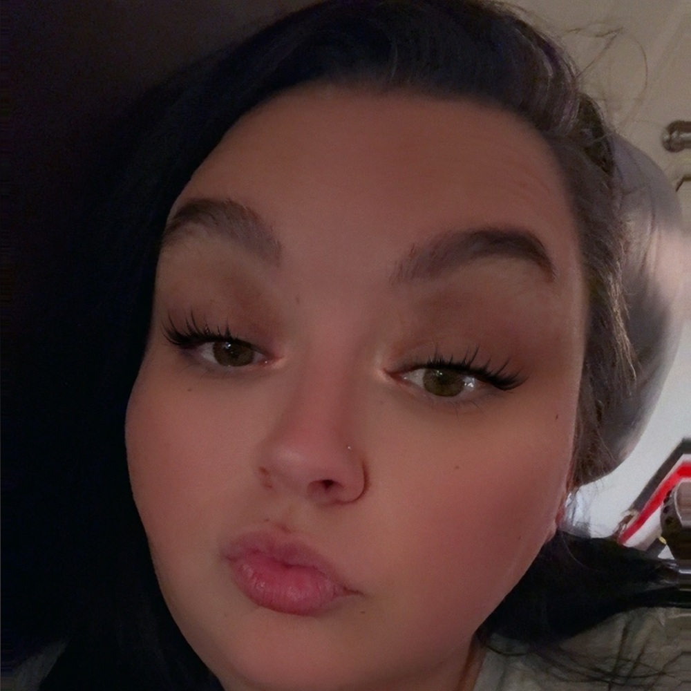 Meet your Posher, Tashatasha